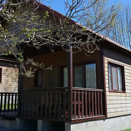 - La Soleia D'oix Campsite Oix